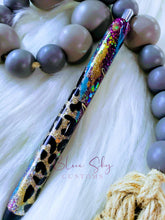 Load image into Gallery viewer, Traditional Gypsy Leopard Pen
